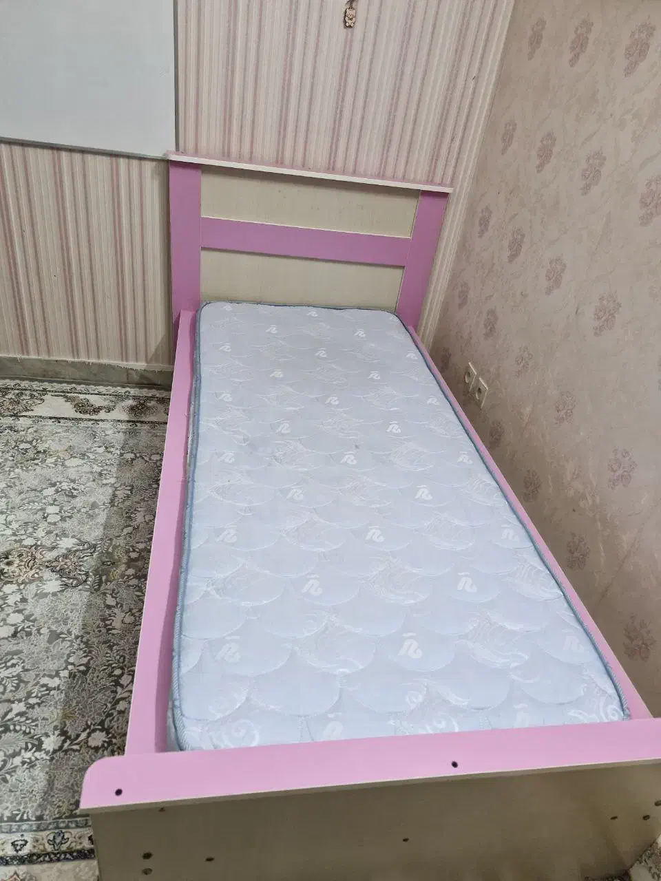 تخت و کمو و صنایع چوبی|تخت و سرویس خواب|تهران, گرگان|دیوار