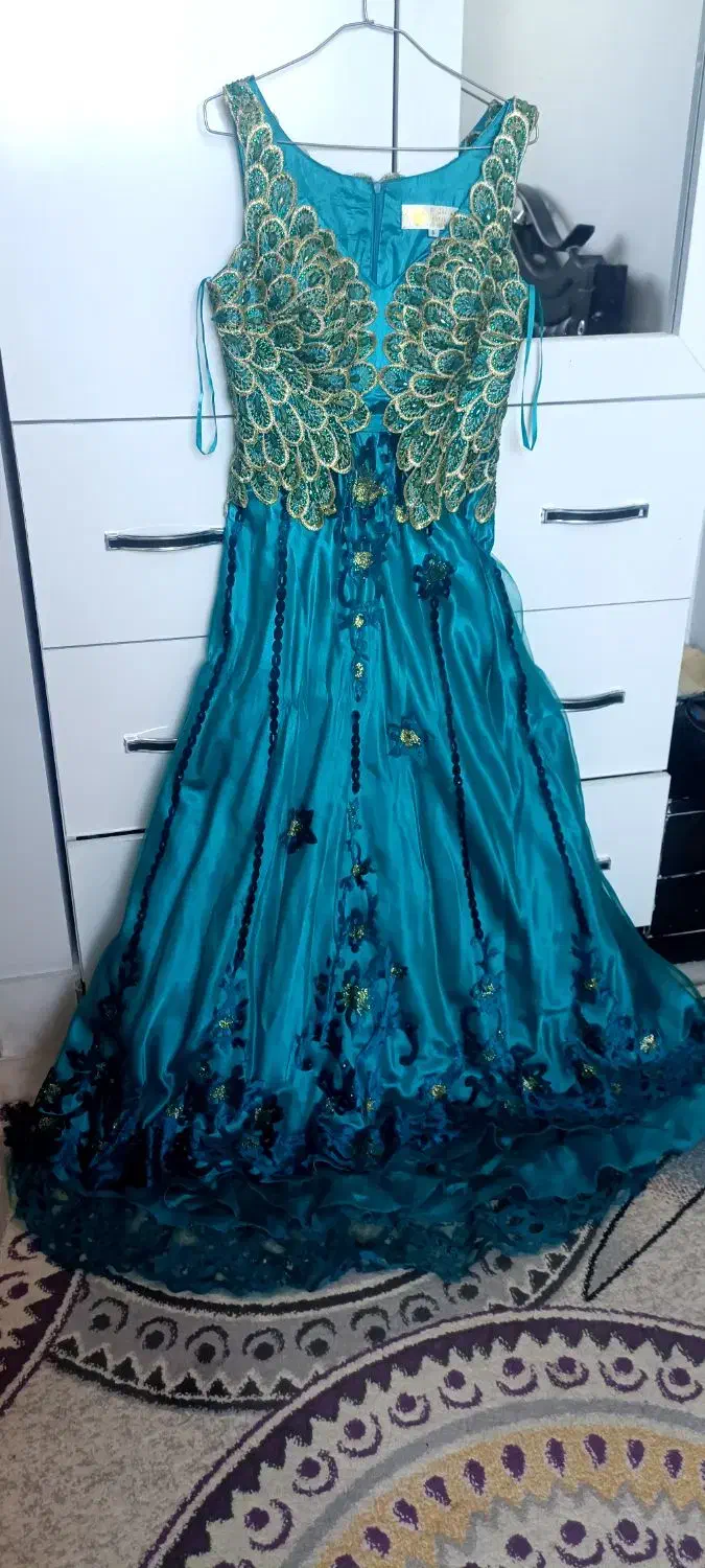 لباس مجلسی|لباس|تربت جام, شهرک معلم|دیوار