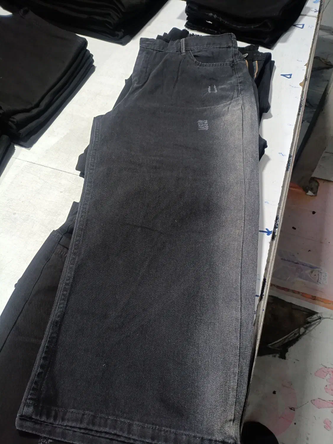 بی ر و ن بر شلوار جین زنانه|لباس|تهران, مسعودیه|دیوار