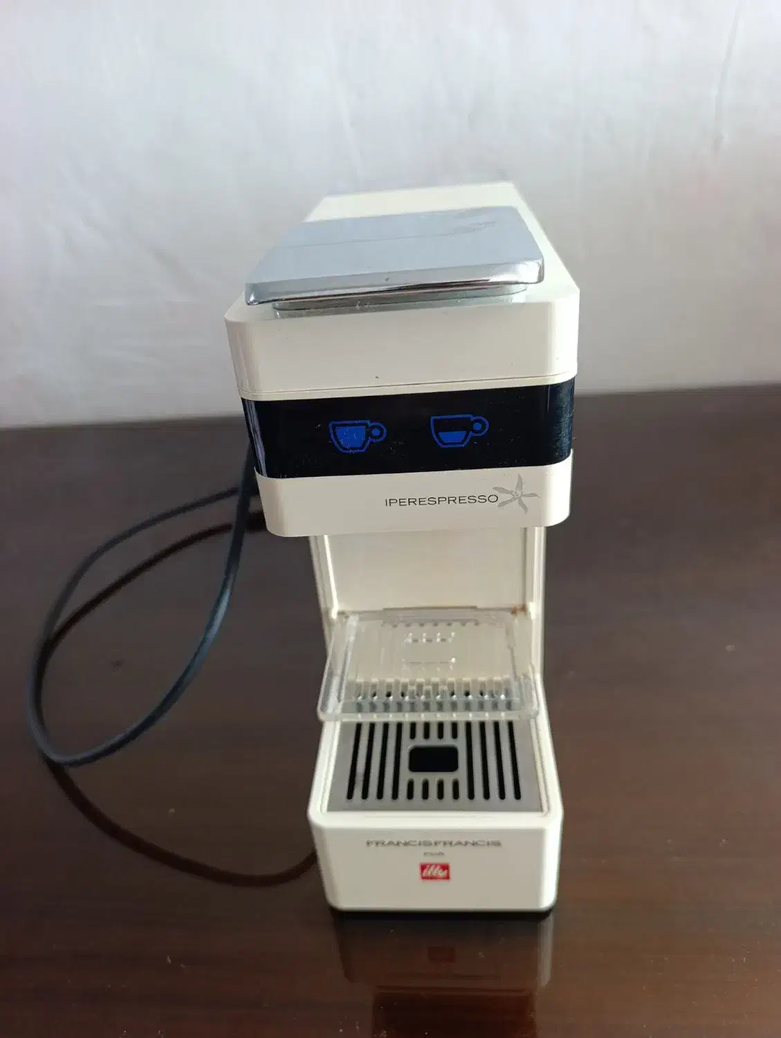 اسپرسو ساز|سماور، چای‌ساز، قهوه‌ساز|رشت, رودباری|دیوار