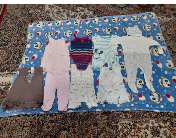 لباس بچگانه|کفش و لباس بچه|رشت, آب و برق|دیوار