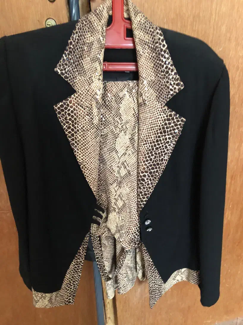 لباس مجلسی (حراج)|لباس|کرج, محمد آباد|دیوار