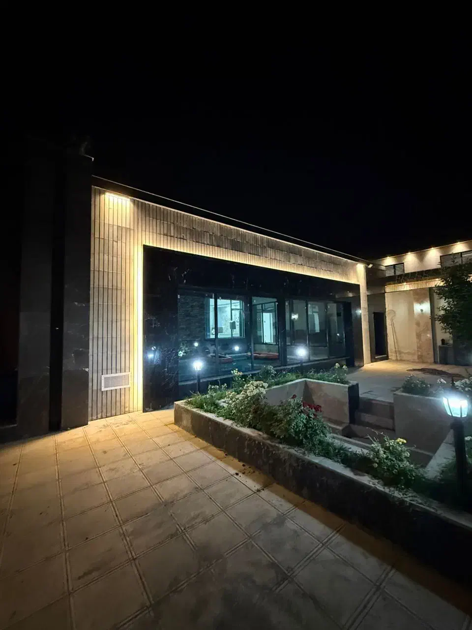 ویلا‌ 800متری 250متر بنا سند تک برگ‌شاهنامه36|فروش خانه و ویلا|مشهد, چهاربرج|دیوار