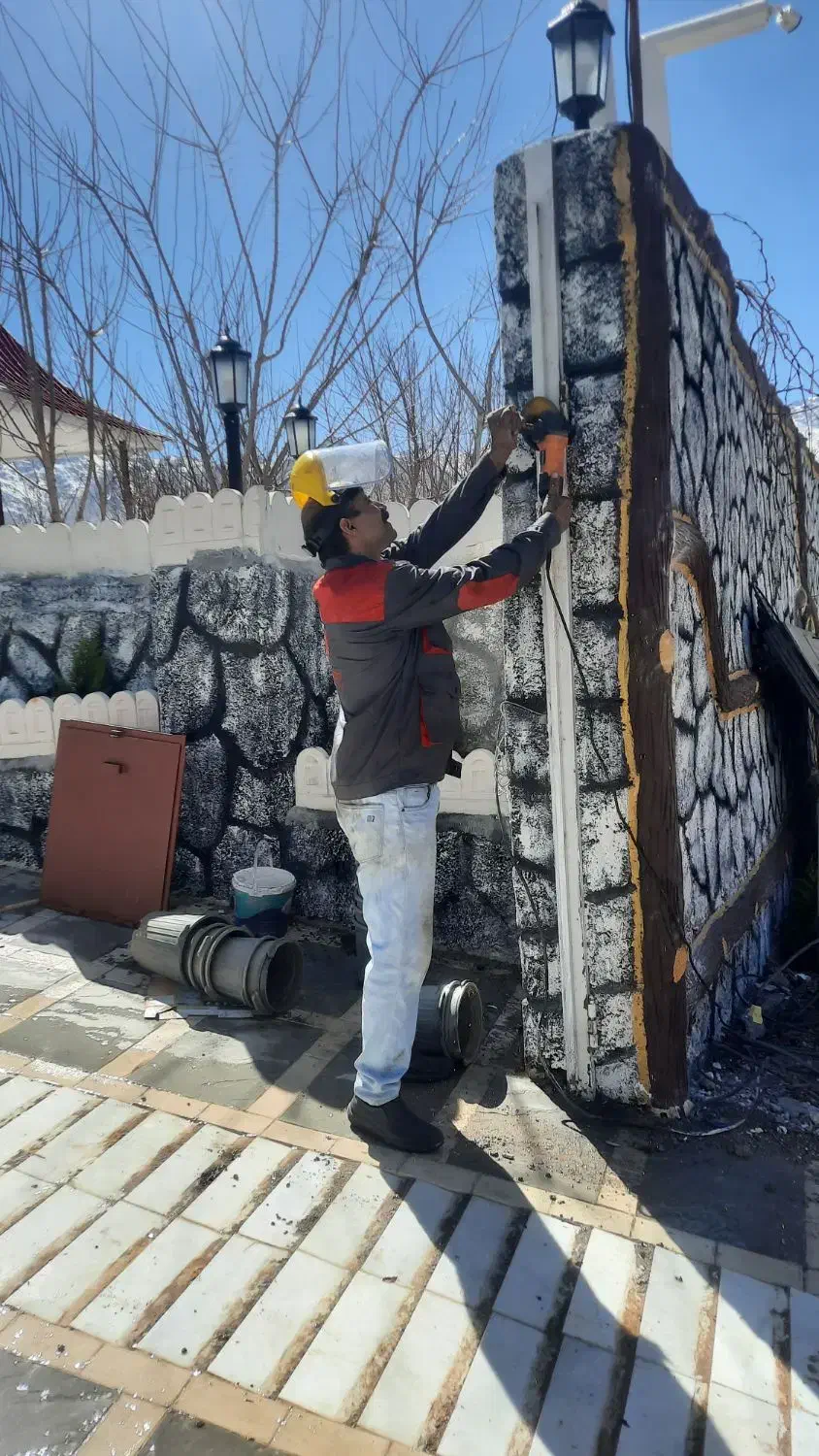 جوشکاری سیارونصب درب ویلایی تخریب منزل وبرشکاری|خدمات پیشه و مهارت|یزد, |دیوار