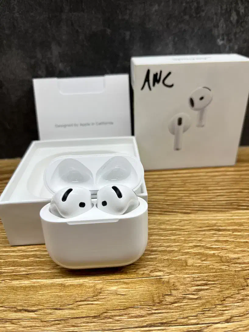 ایرپاد ۴ ANC اصلی فقط انباکس شده|لوازم جانبی موبایل و تبلت|تهران, صادقیه|دیوار