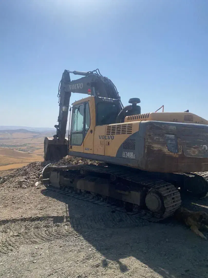 بیل مکانیکی|خودرو سنگین|آفتاب, |دیوار