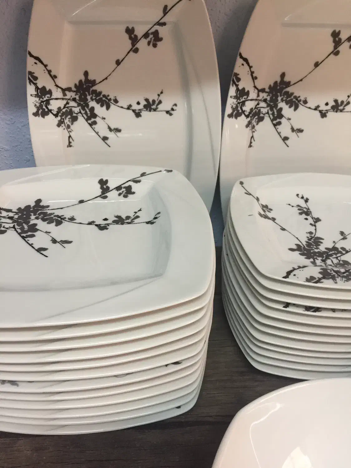 سرویس پذیرایی خارجی|ظروف سرو و پذیرایی|مشهد, آبکوه|دیوار