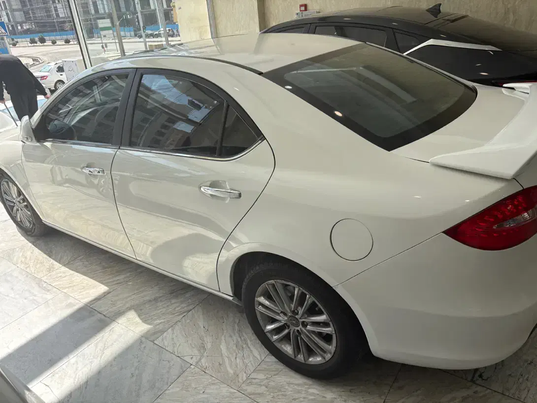 j5 اتومات|خودرو سواری و وانت|تهران, ورزشگاه آزادی|دیوار