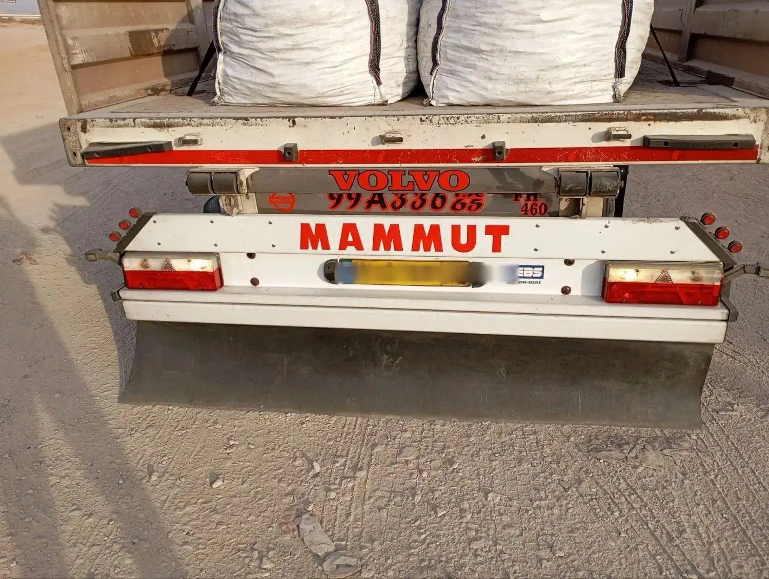 کفی|خودرو سنگین|بردسیر, |دیوار