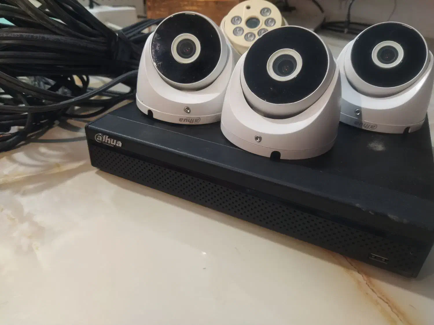 دوربین و دی وی آر داهوا dvr|دوربین مداربسته|گلستان (تهران), |دیوار