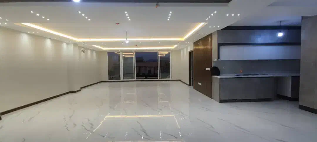 آپارتمان۲۷۰متر/۴خواب/معاوضه با باغ مغازه/چک|فروش آپارتمان|اصفهان, ملک‌شهر|دیوار