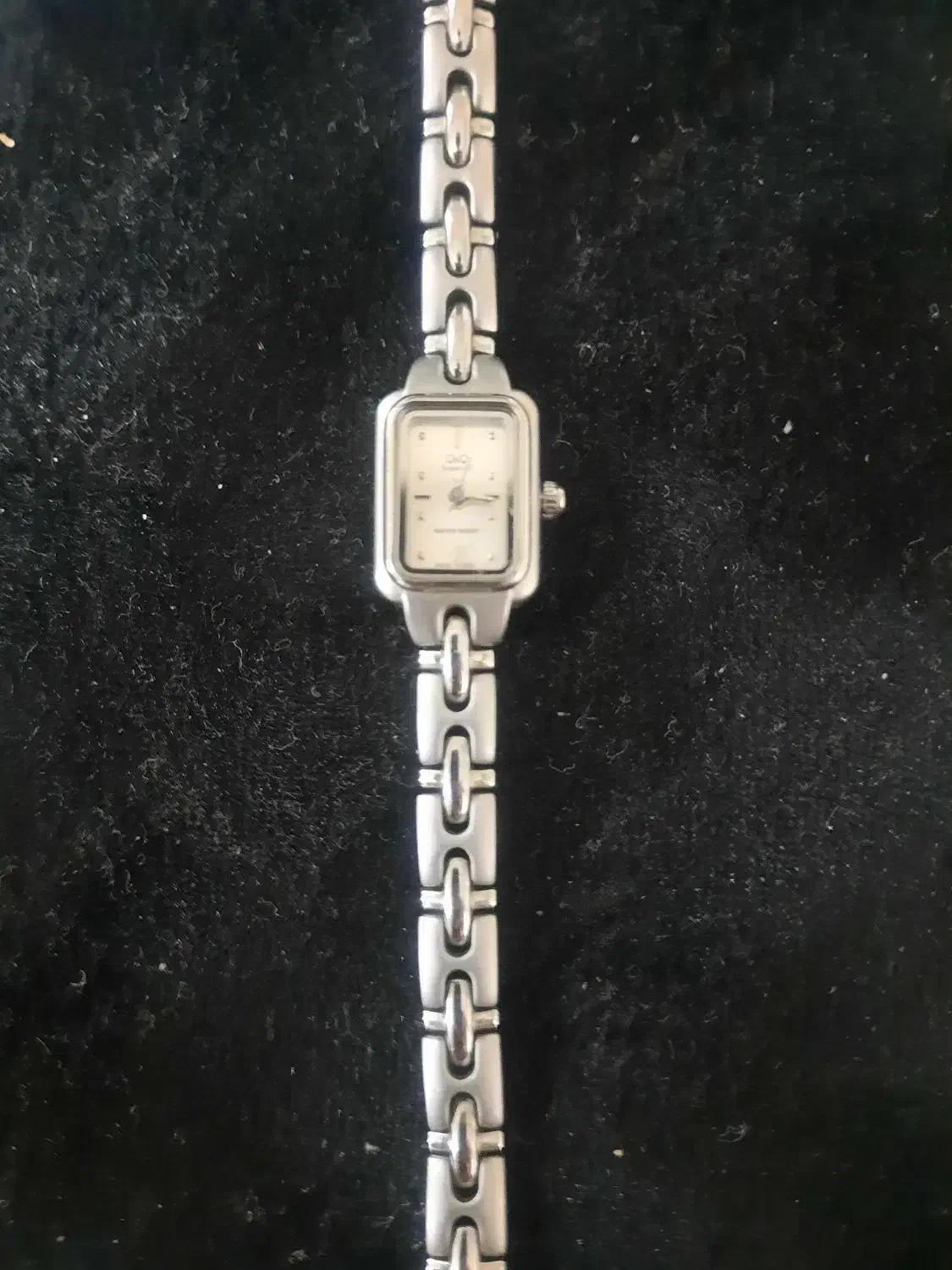 ساعت زنانه عروس Q&Q|ساعت|اراک, |دیوار