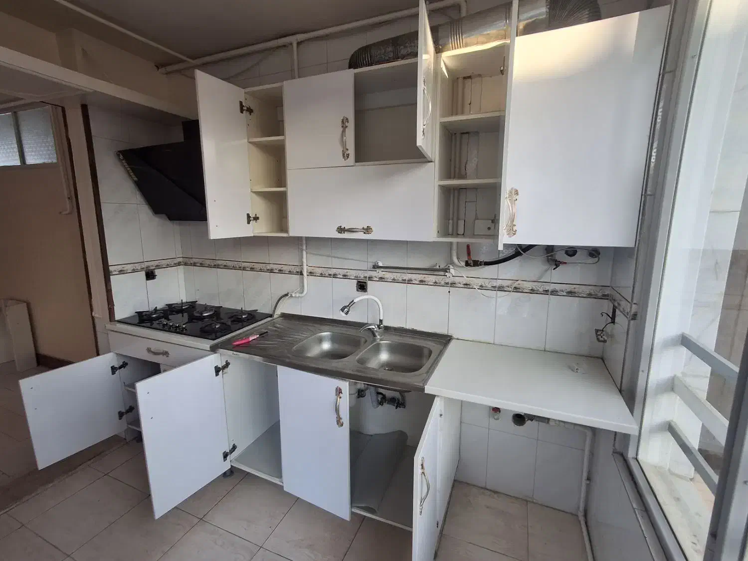 کابینت کار کرده MDF درحد نو|مصالح و تجهیزات ساختمان|قزوین, |دیوار