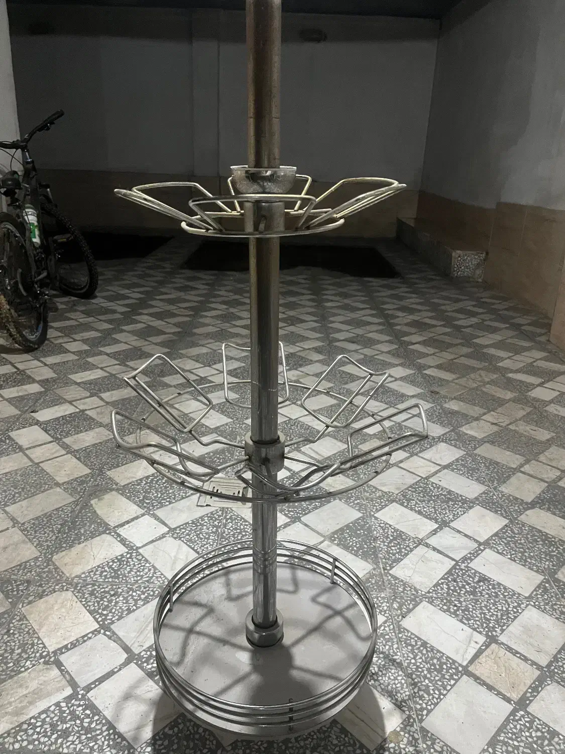 استندبارولیوان|آب‌چکان و نظم‌دهنده ظروف|قائم‌شهر, |دیوار