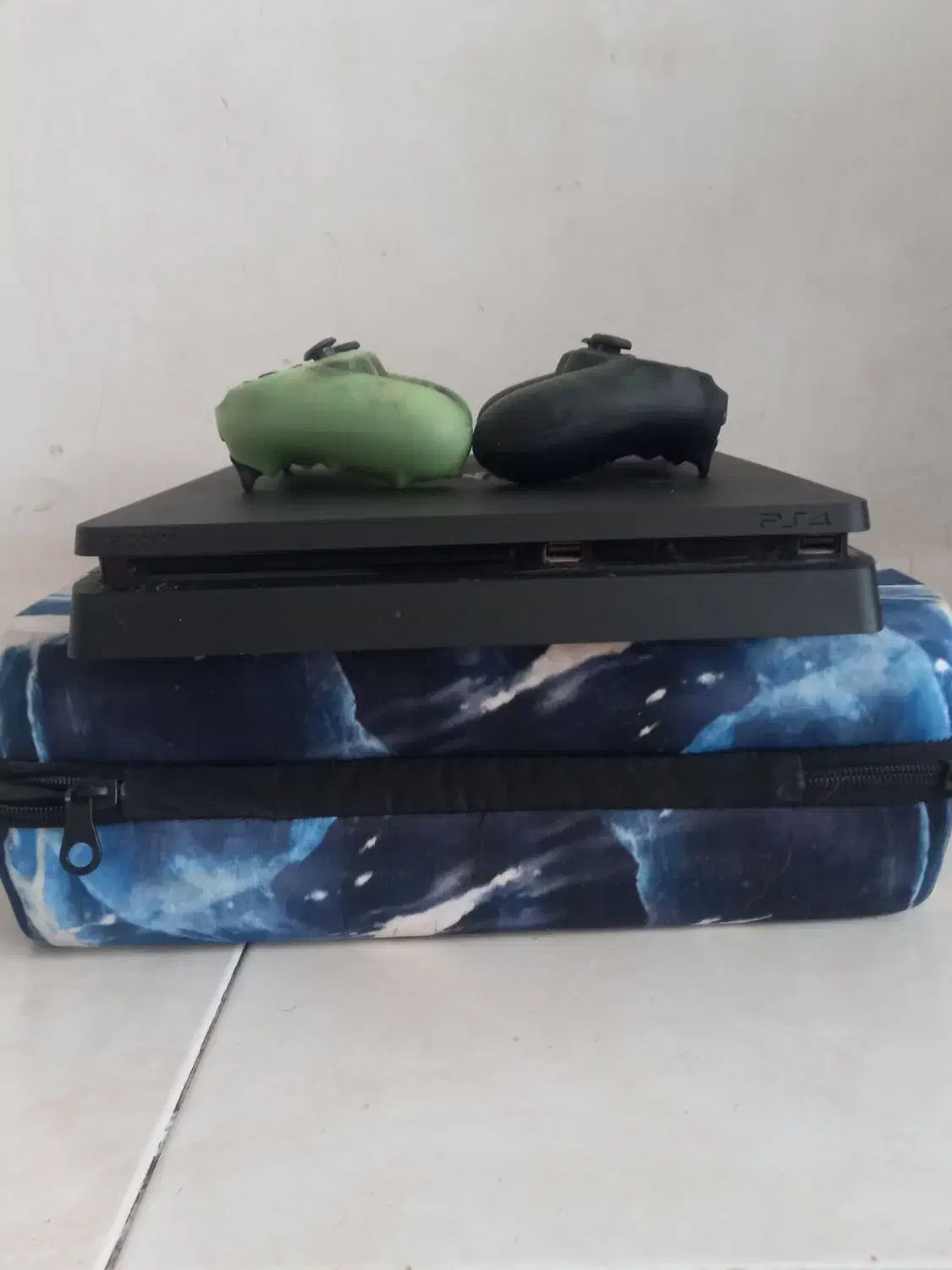 کنسول بازی پی اس فور Ps4 اسلیم  ۱ترا|کنسول، بازی ویدئویی و آنلاین|پردیس, فاز ۲|دیوار