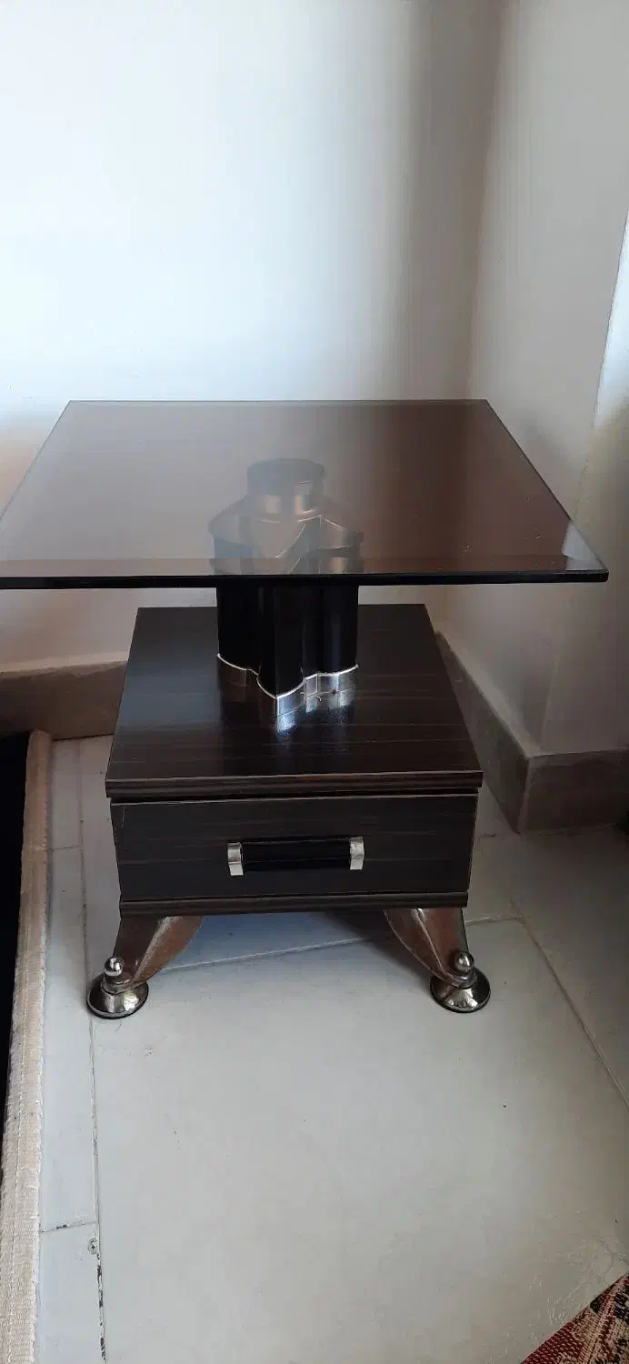 جلو مبلی ها میز تلوزیون  بسیار عالی|مبلمان خانگی و میز عسلی|چالوس, |دیوار