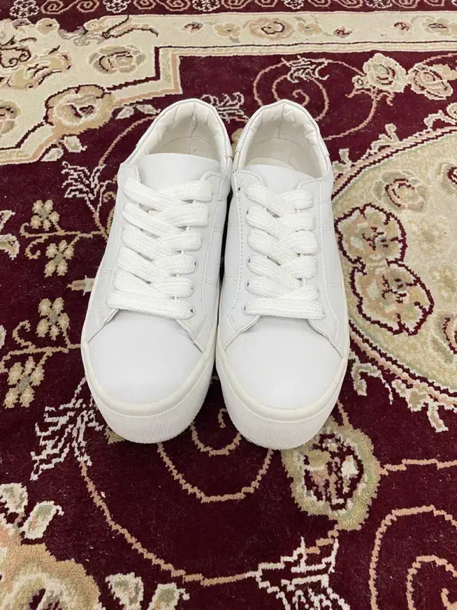 کتونی زارا اسنیکرز سایز ۳۷|کیف، کفش، کمربند|لاهیجان, بازکیاگوراب|دیوار