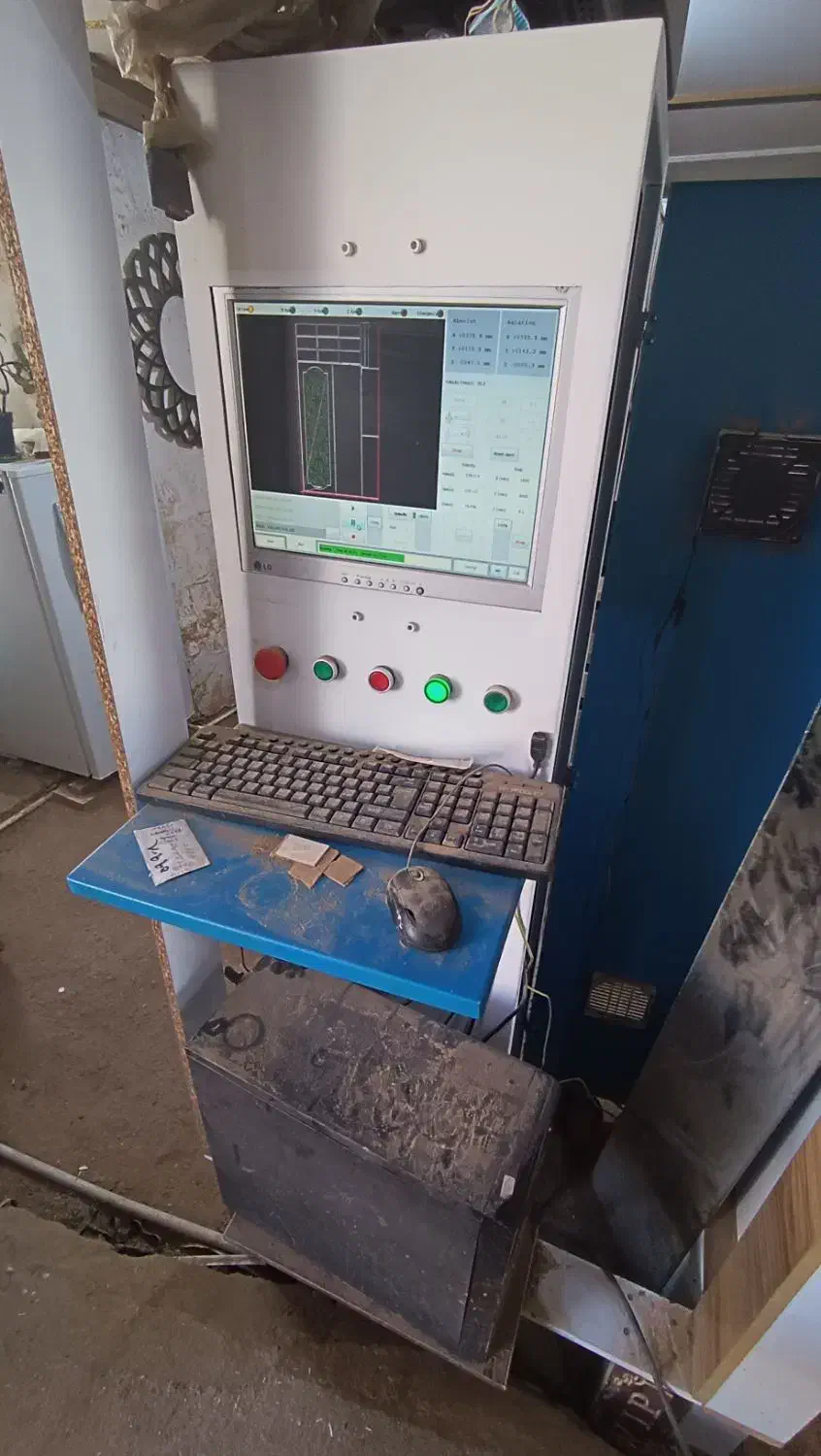 سی ان سی چوب ورق بزرگ|ماشین‌آلات صنعتی|کرمان, |دیوار