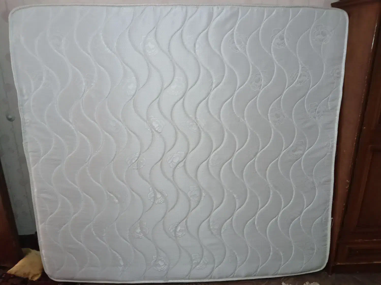 تشک رویال|تشک تختخواب|مرند, |دیوار