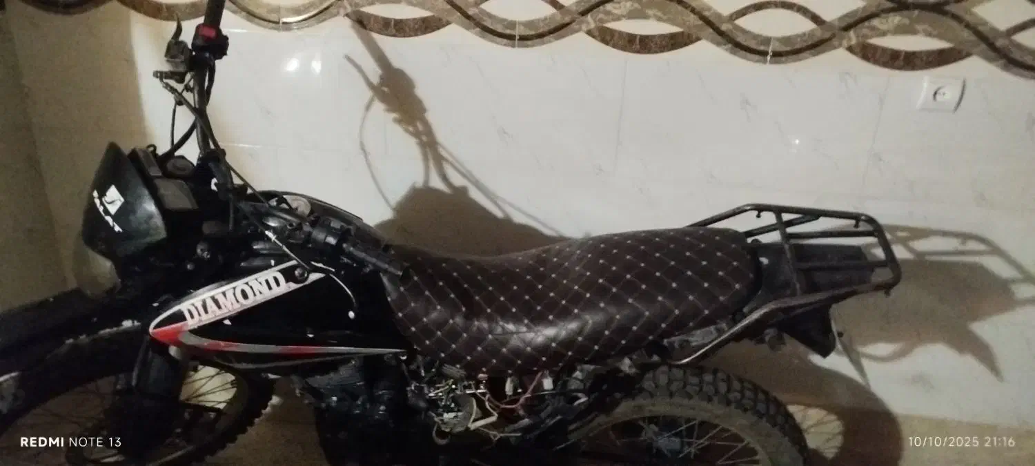 فلات ۲۰۰ تریر|موتورسیکلت|تبریز, |دیوار