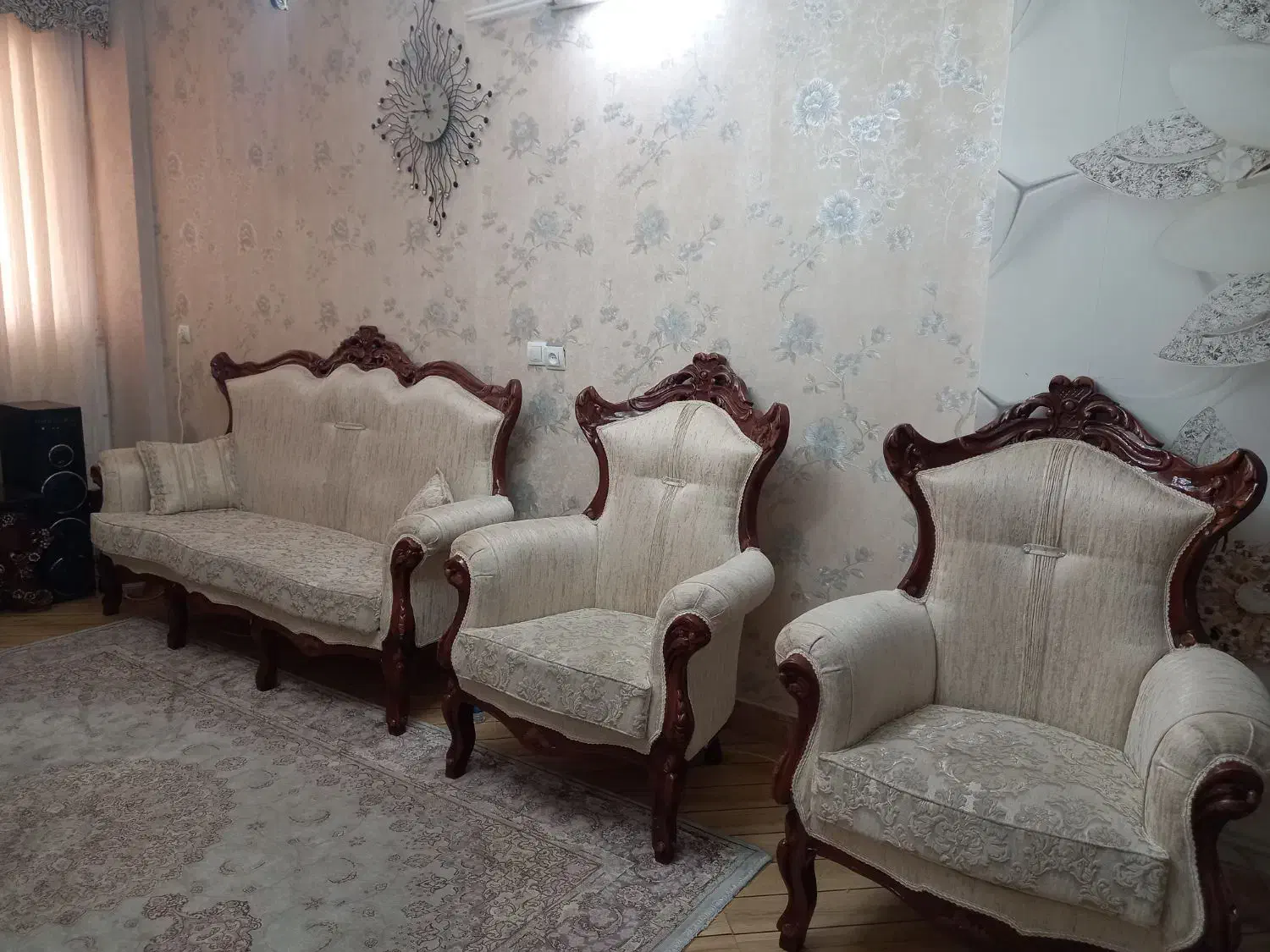 یک دست مبل استیل ۷ نفره|مبلمان خانگی و میز عسلی|ورامین, ورامین|دیوار