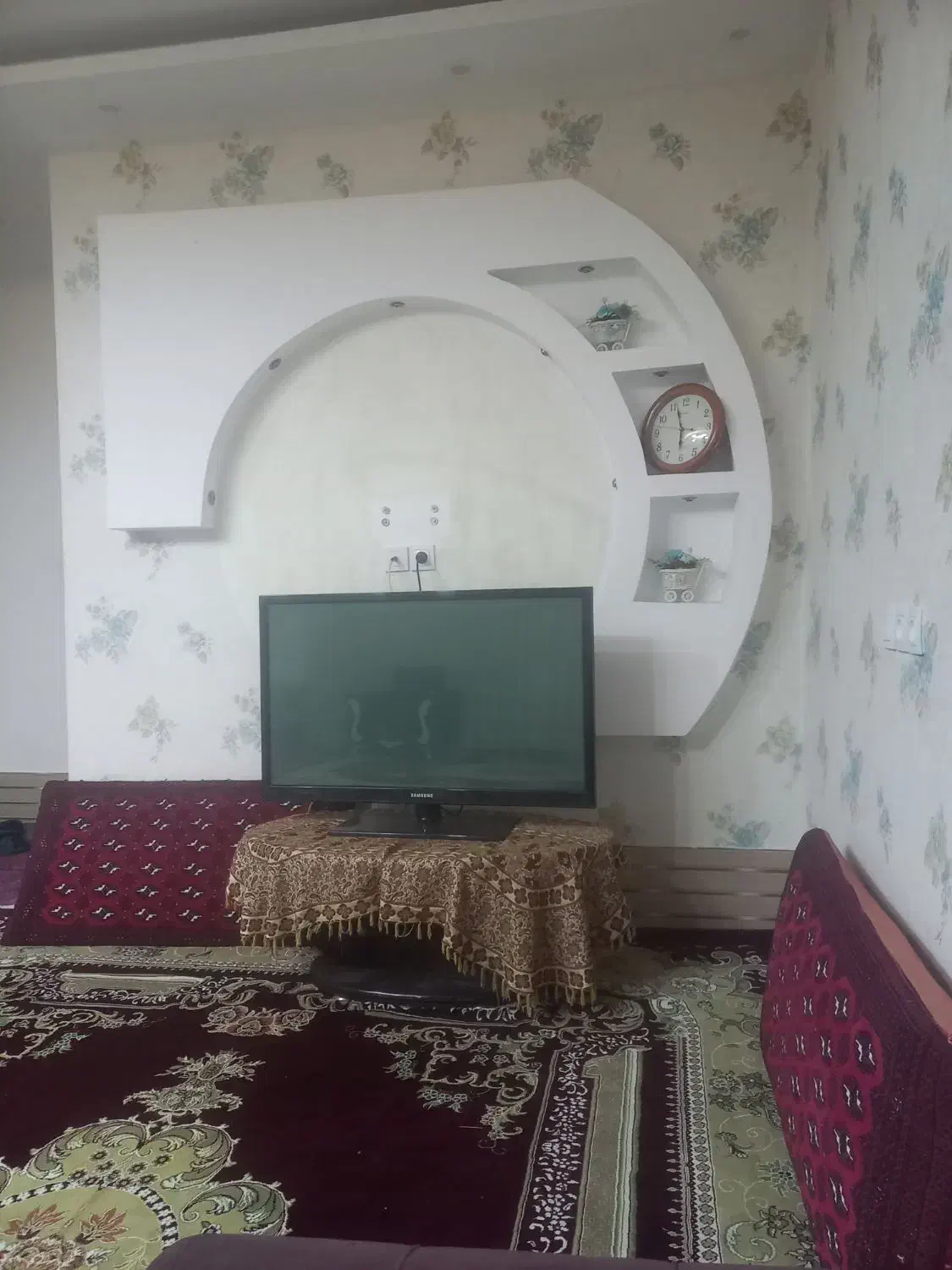 همخونه|اجارهٔ آپارتمان|مشهد, هنرور|دیوار