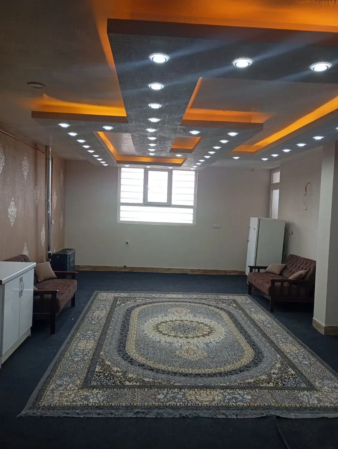 خونه مبله|اجارهٔ کوتاه‌مدت آپارتمان و سوئیت|سیرجان, |دیوار