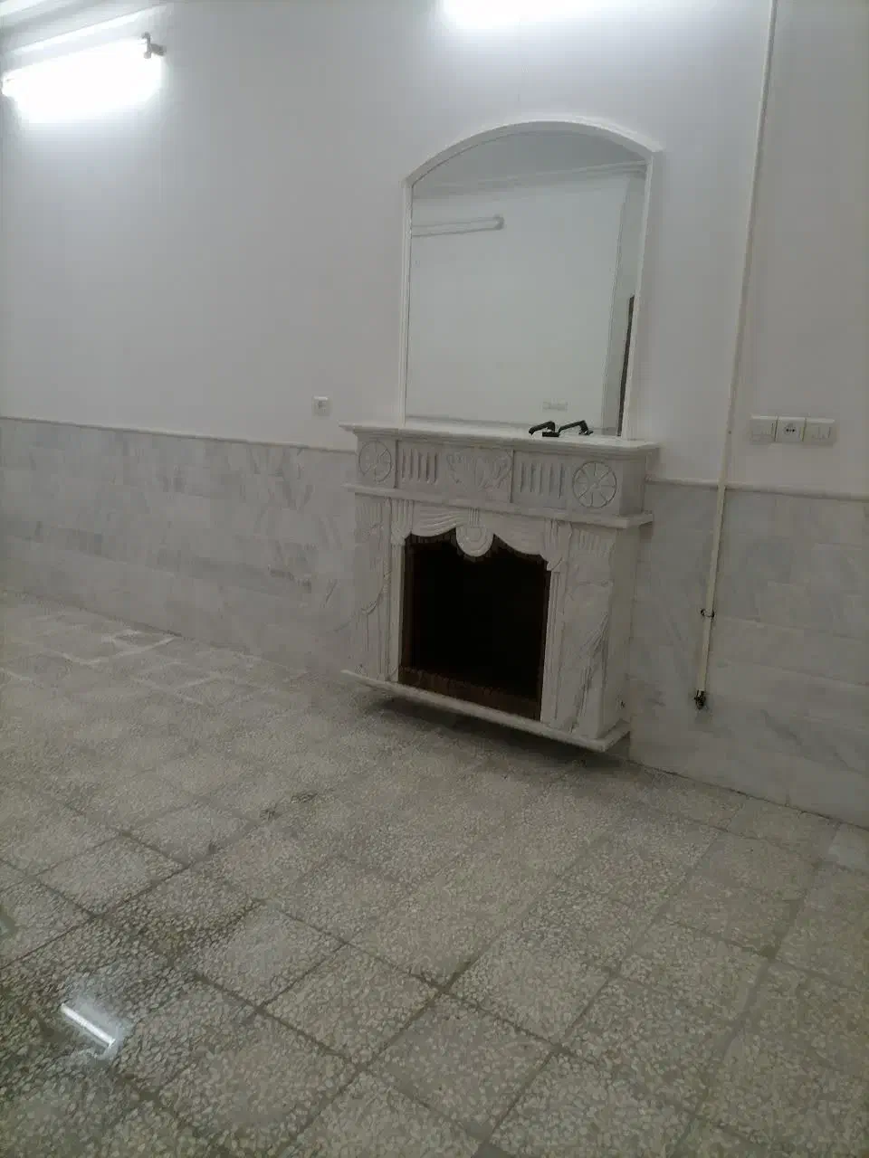 زیر زمین بزرگ و پر نور و گلخانه ای خیابان 15 خرداد|اجارهٔ خانه و ویلا|قم, سراجه|دیوار