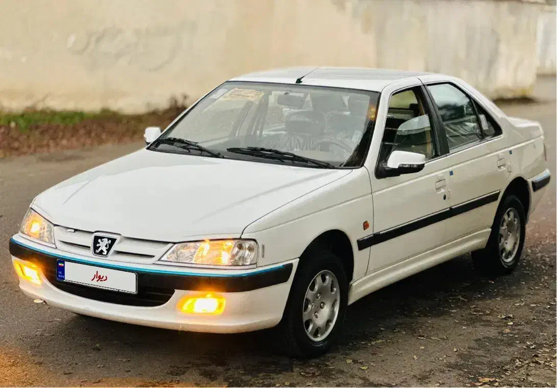 پژو پارس مدل ۹۳ در حد خشک|خودرو سواری و وانت|رشت, استقامت ۱|دیوار