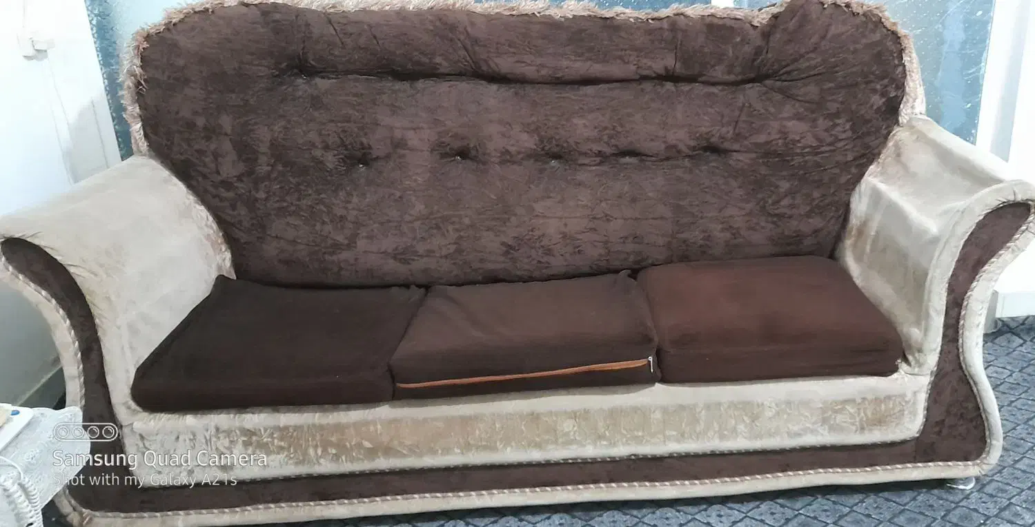 مبل قهوه ای دست دوم|مبلمان خانگی و میز عسلی|مرودشت, ژیان|دیوار