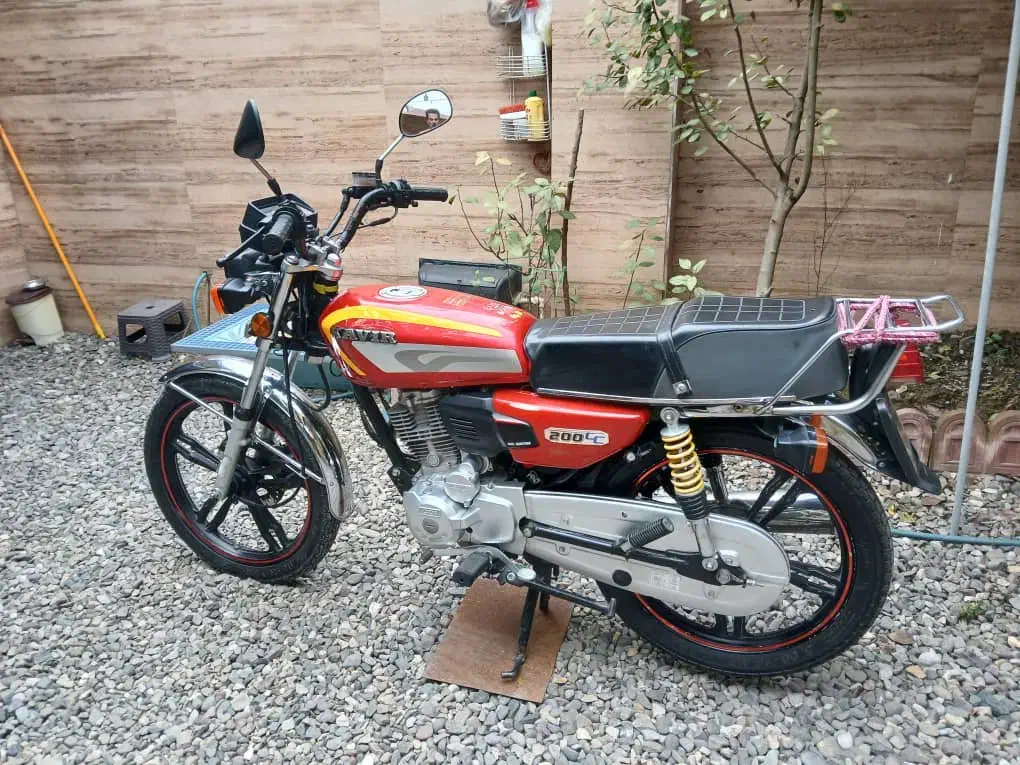 موتور کویر ۲۰۰|موتورسیکلت|رشت, آتشگاه|دیوار