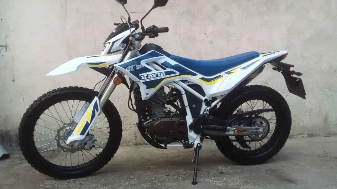 موتور سیکل.کویر۲۰۰ تی ۴ در حد نوع. بسیار تمیز و|موتورسیکلت|تالش, هشتپر|دیوار