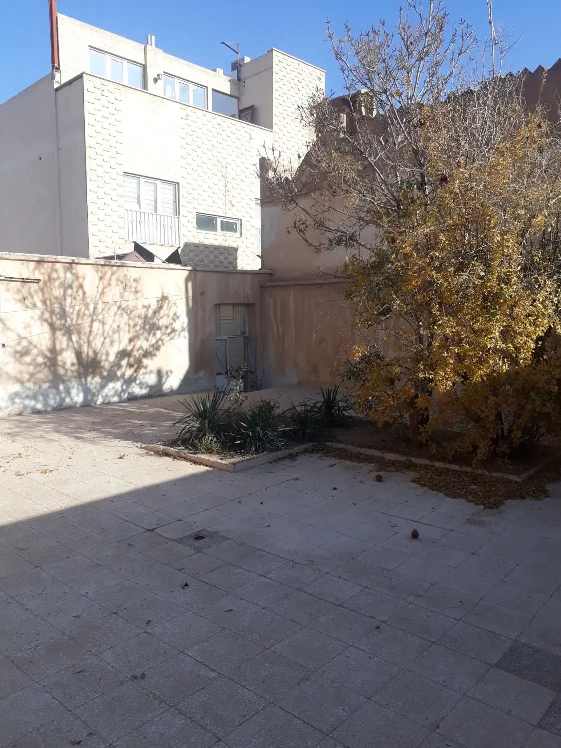 منزل ویلایی دربست کنار حرم|اجارهٔ کوتاهمدت آپارتمان و سوئیت|قم, باجک یک|دیوار