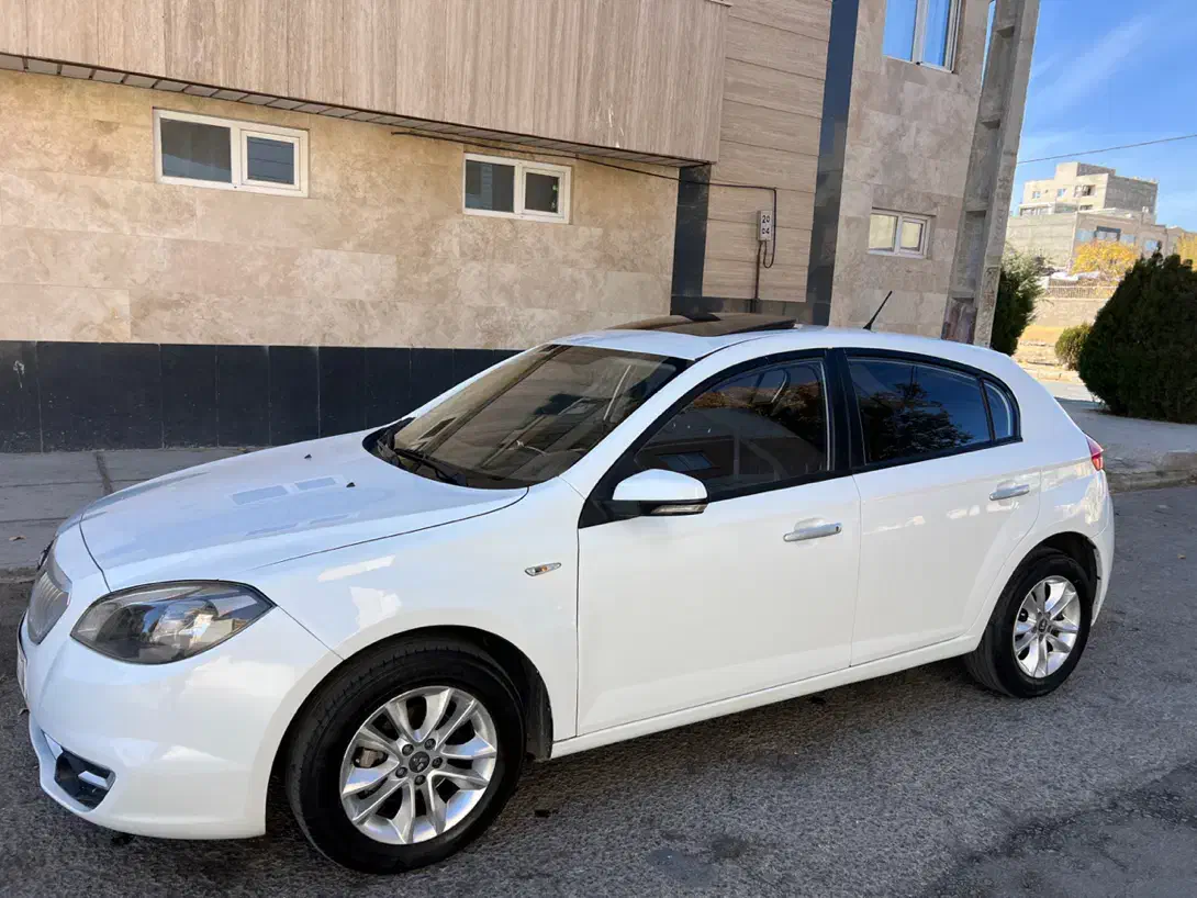 برلیانس h۳۲۰ مدل ۹۶ تمیز|خودرو سواری و وانت|همدان, |دیوار