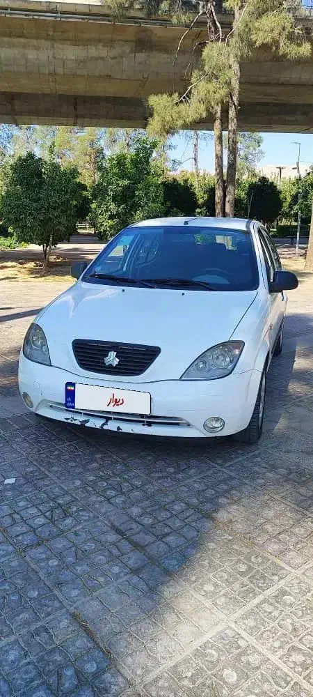 فروش تیبا مدل ۴۰۱|خودرو سواری و وانت|شیراز, شیشه‌گری|دیوار