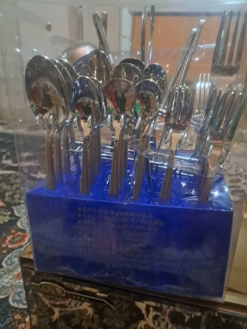 قاشق و چنگال ۶ نفره|ظروف سرو و پذیرایی|شاهینشهر, مسکن مهر|دیوار