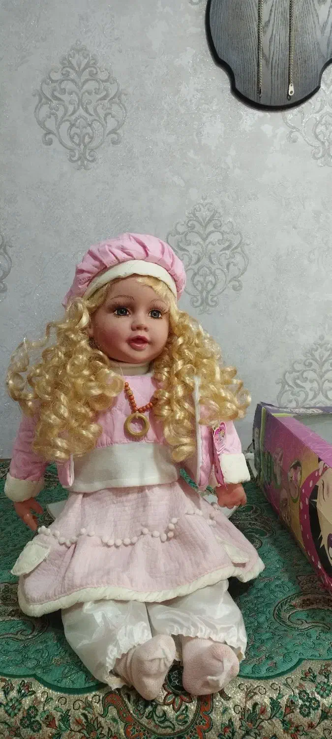 عروسک|اسباب‌بازی بچه|تبریز, |دیوار