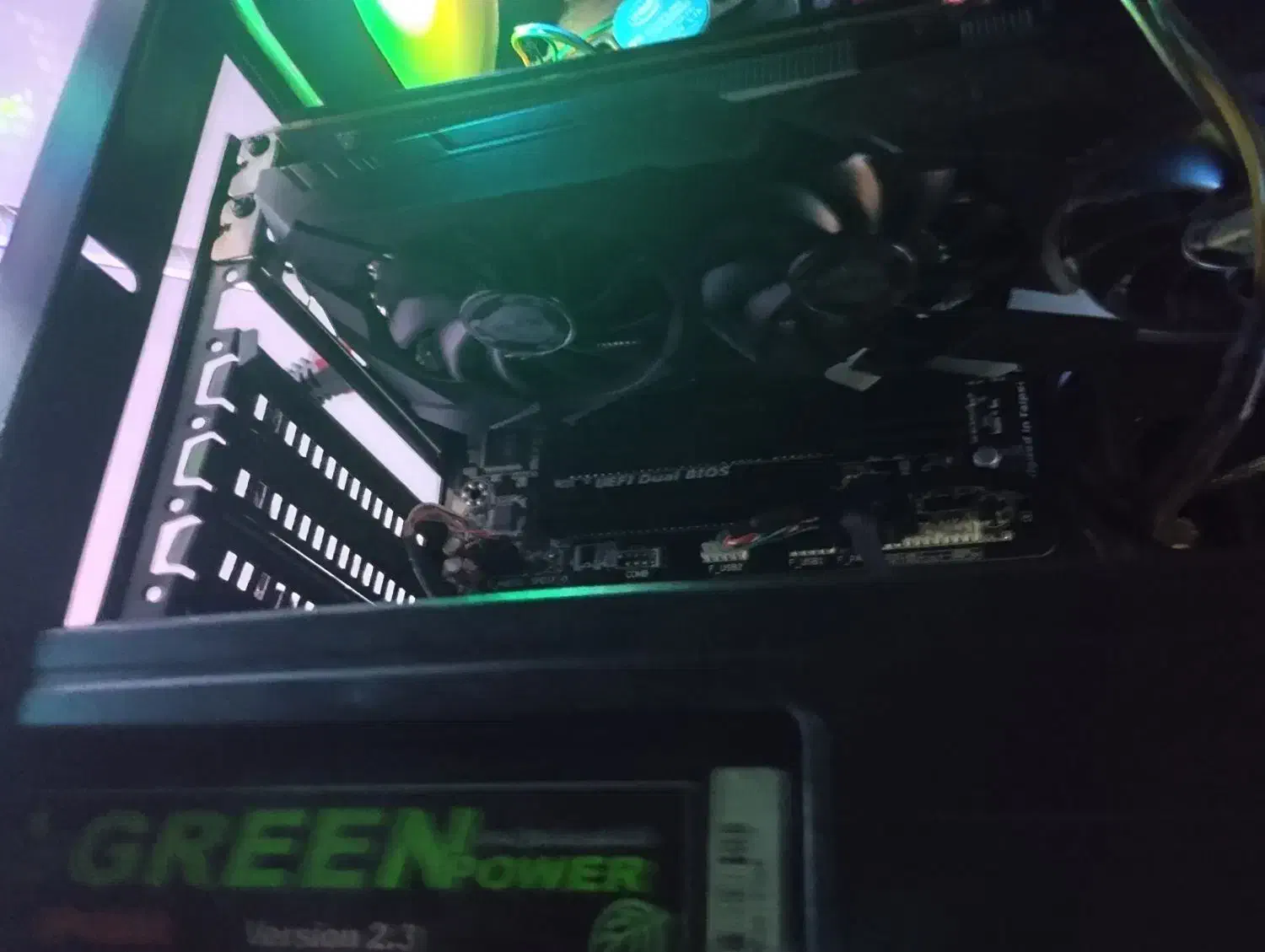 کیس گیمینگ|رایانه رومیزی|تهران, شادآباد|دیوار