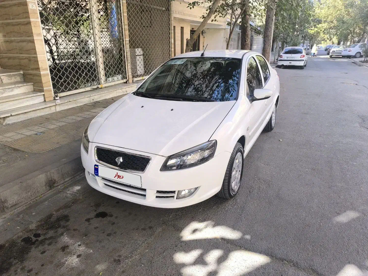 راناپلاس مدل1401بیرنگ درحدصفر|خودرو سواری و وانت|کرج, شهرک یاس شمالی|دیوار