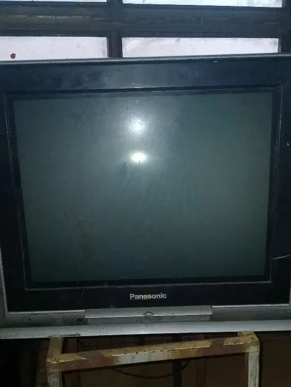 ۳ عدد تلوزیون|تلویزیون و پروژکتور|تهران, باغ خزانه|دیوار