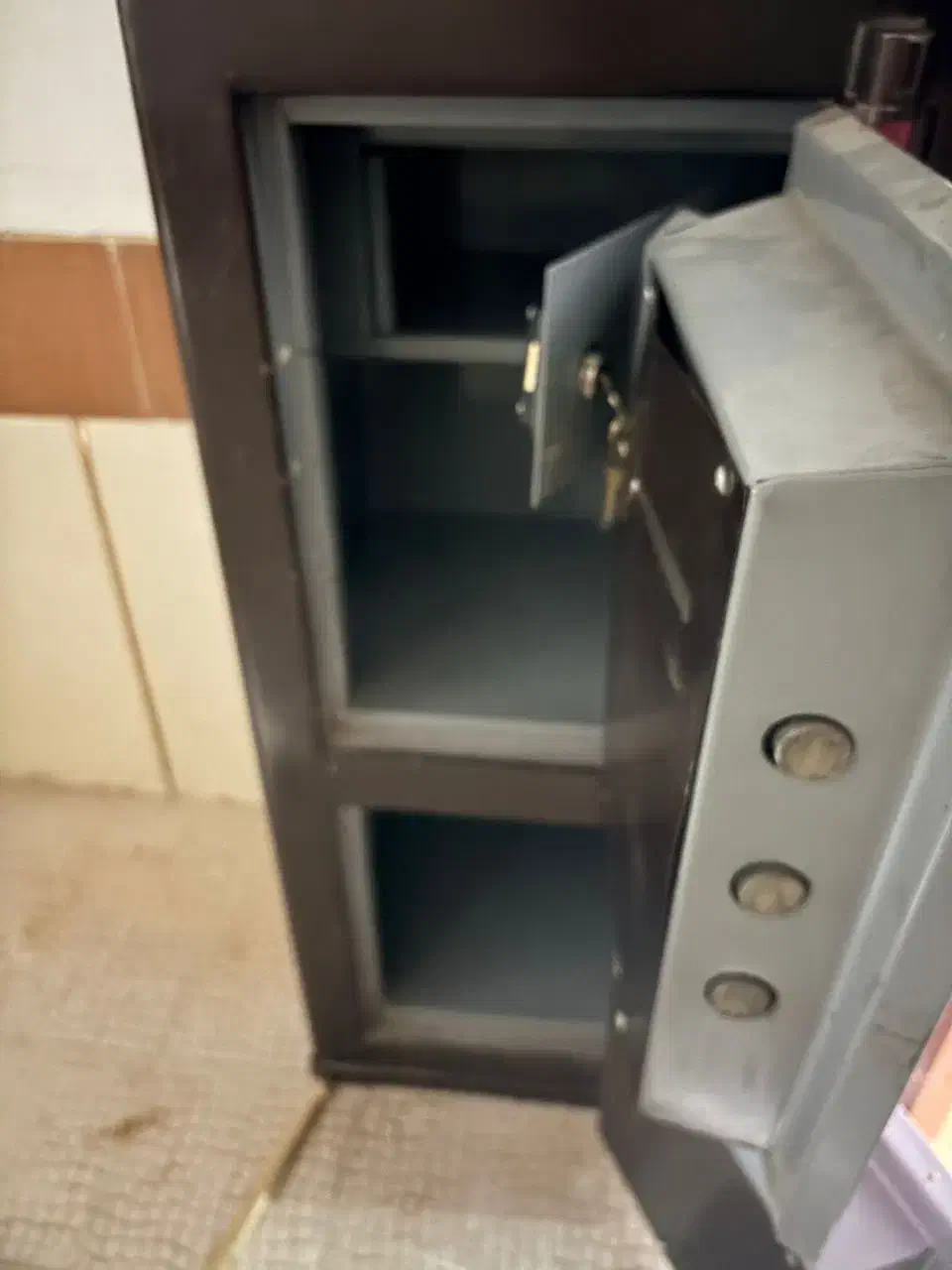 مقداری وسایل به فروش می‌رسد|حراج|سیرجان, |دیوار