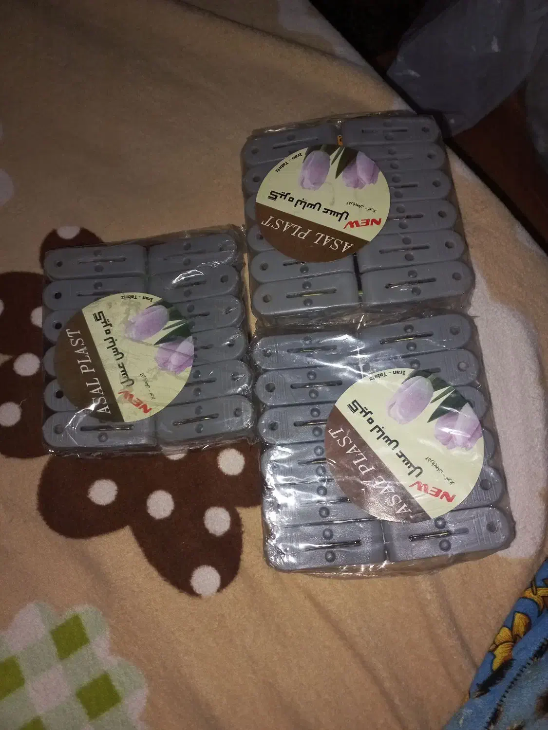 گیره بندرخت نو رنگ طوسی|بندرخت و رخت‌آویز|تبریز, |دیوار