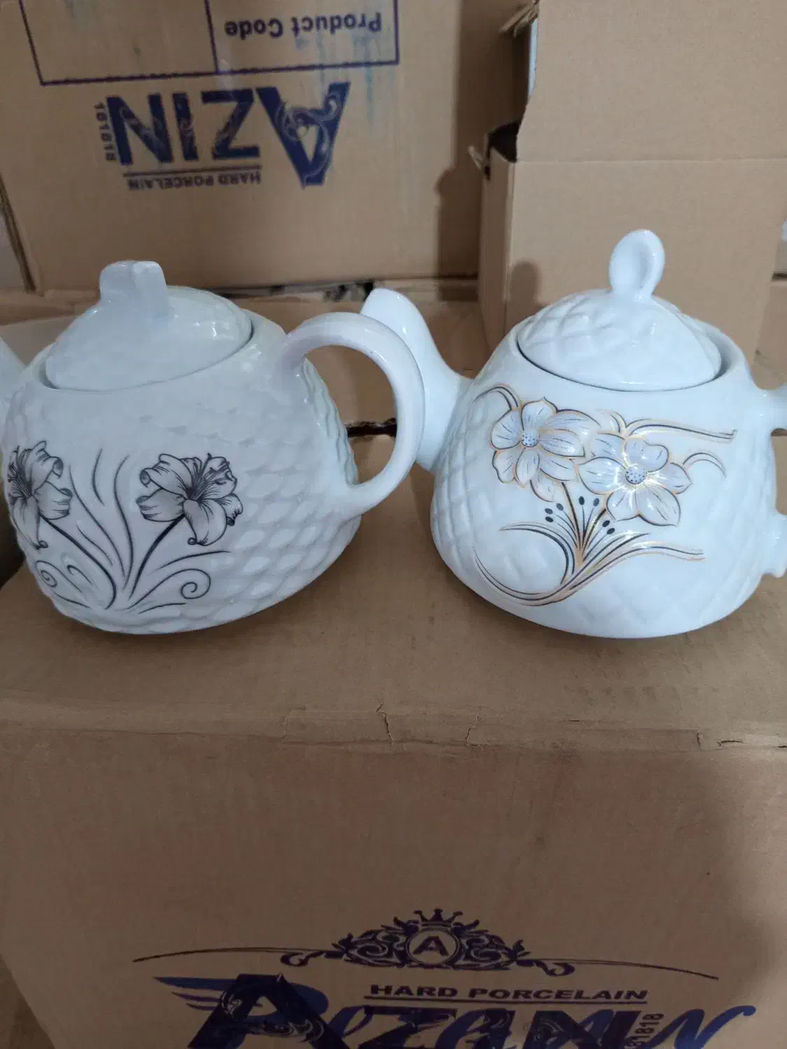 قوری چینی دانه ای100000|قوری، کتری، قهوه‌ساز دستی|گلبهار, نوبهار|دیوار