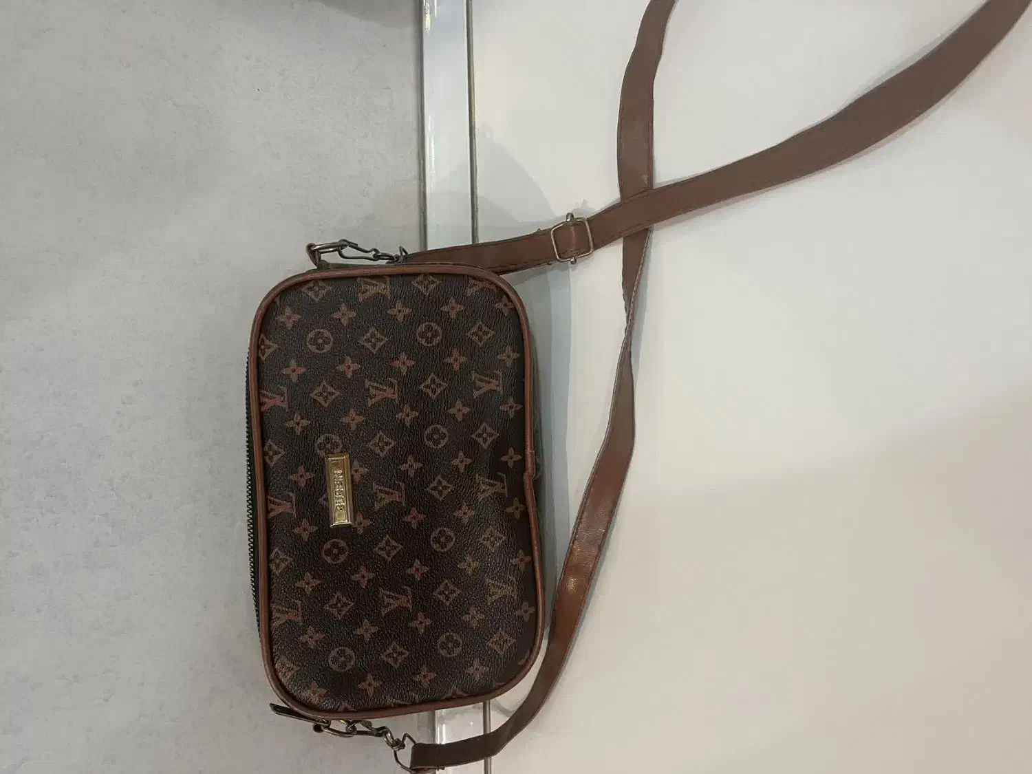 کیف مجلسی و روزمره|کیف، کفش، کمربند|ایلام, |دیوار