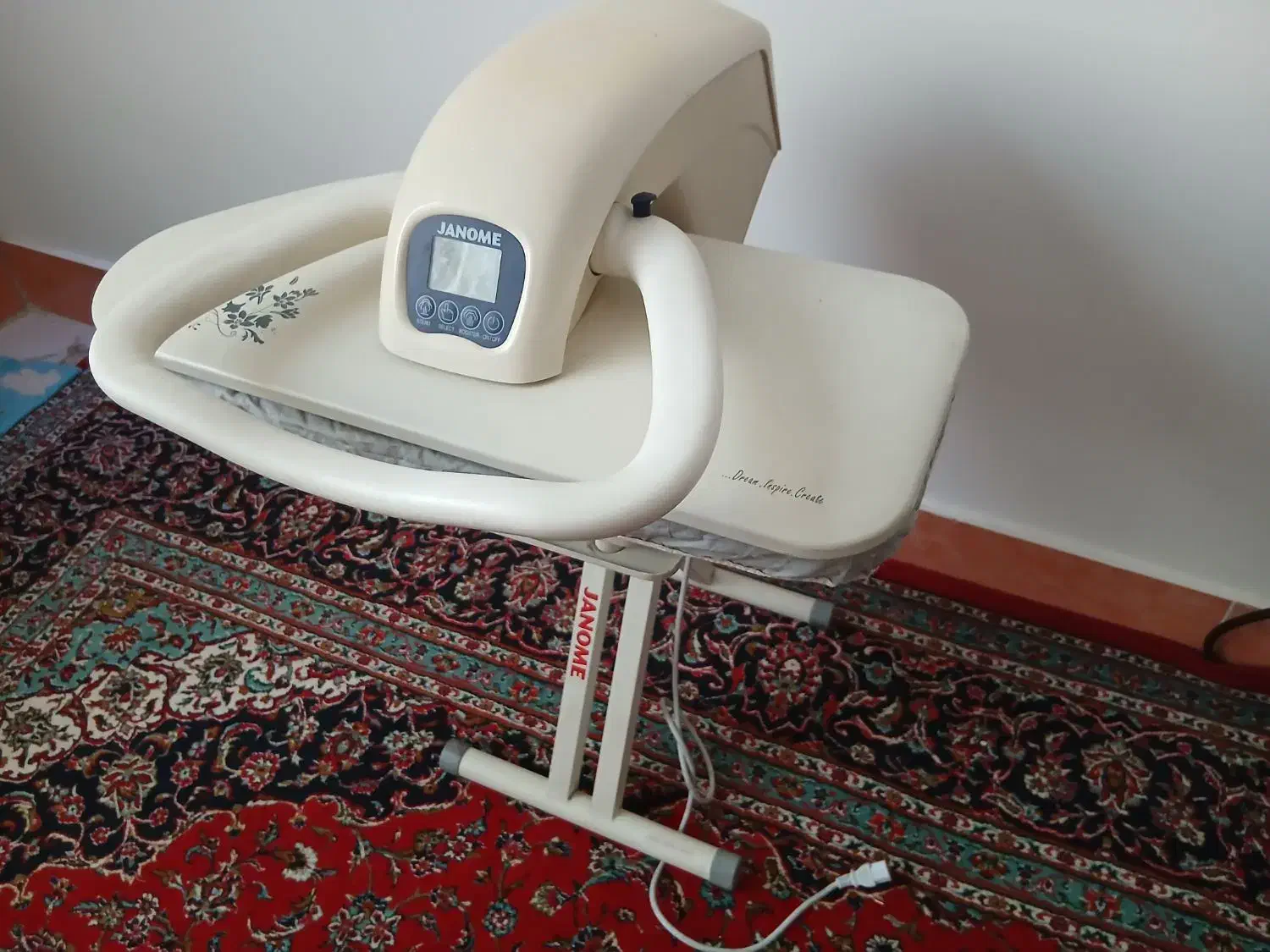 اتوپرس ژانومه|اتو و لوازم اتو|قم, قلعه کامکار|دیوار