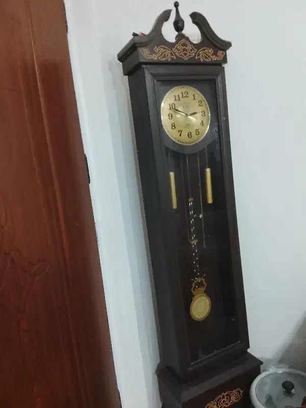 ساعت ایستاده|ساعت دیواری و تزئینی|چالوس, |دیوار