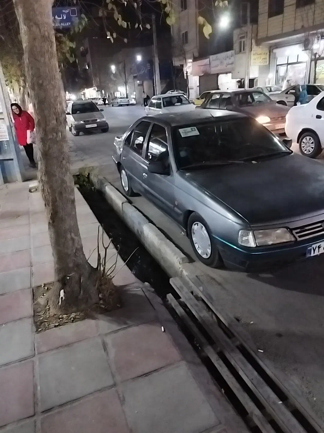 پژو2000|خودرو سواری و وانت|رباط‌کریم, نصیرشهر|دیوار