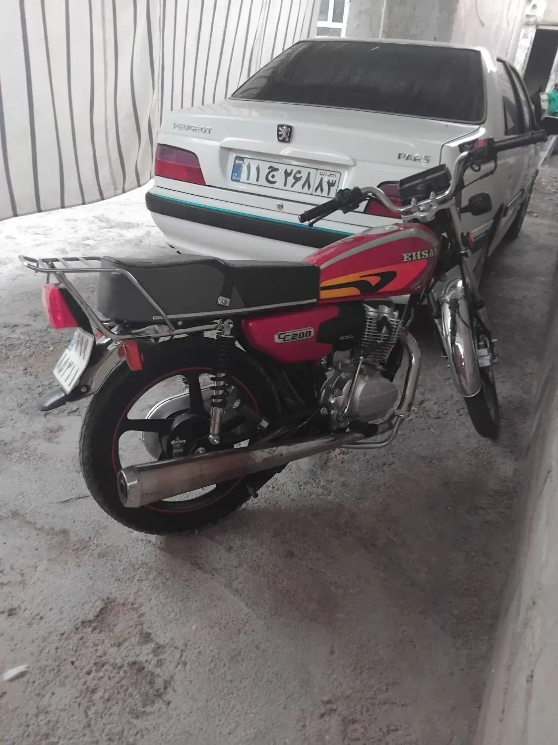 تمیزه بکرو کم کارکرد|موتورسیکلت|زرین دشت (فارس), |دیوار