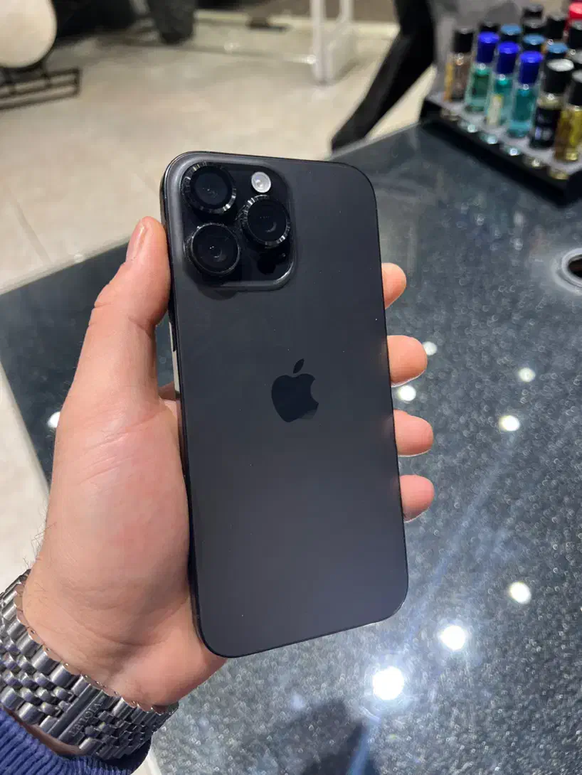 آیفون 16 پرو مکس ۲۵۶ گیگ|موبایل|رشت, چمارسرا|دیوار