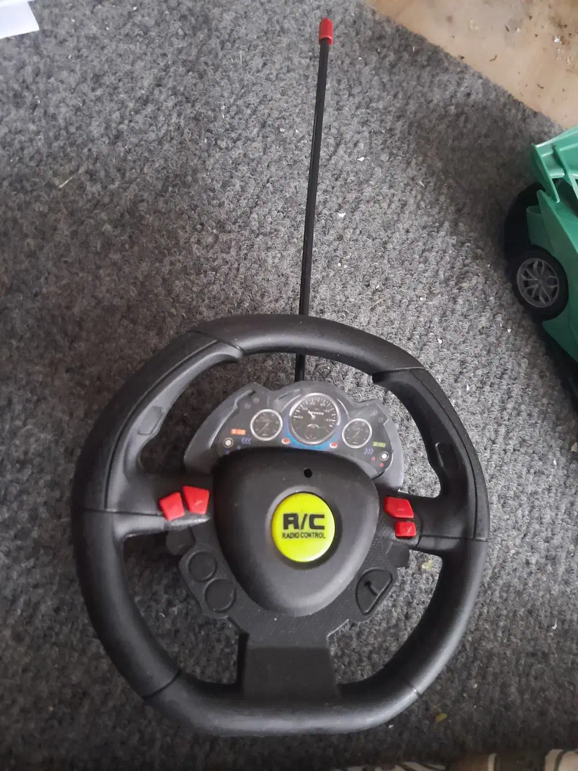 ماشین برقی کنترلی|اسباب‌‌بازی|قم, باجک سه|دیوار